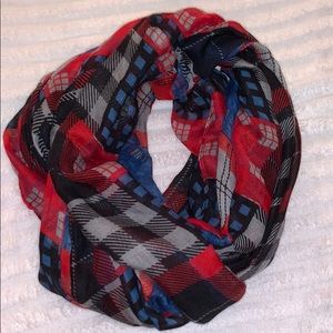 Infinity Scarf- Square Geometric Pattern/Flannel